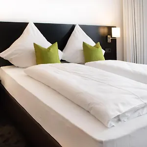 Swf By Wmm Hotel